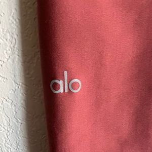 Alo High-Waist Airlift Leggings